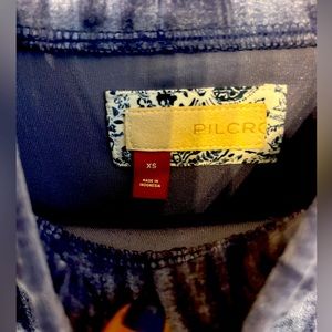 Anthropologie/pilcro crushed velvet top